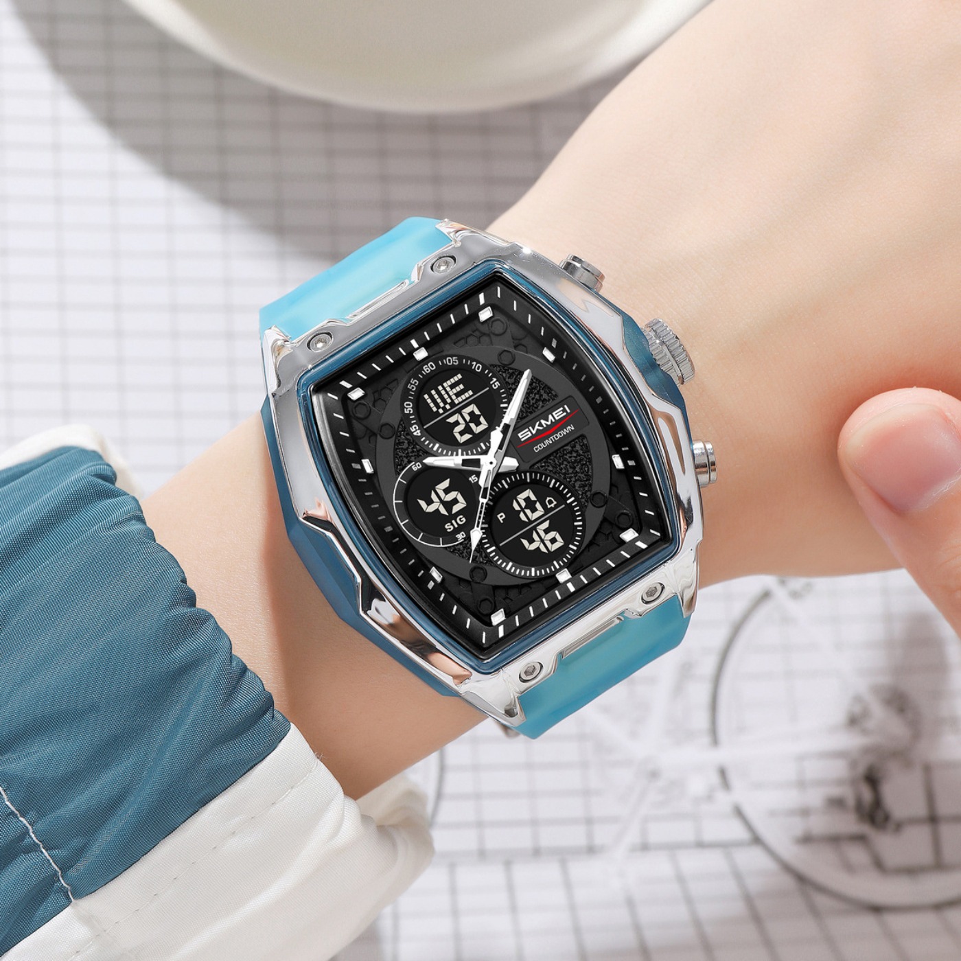 2601 Wristwatch Digital Electr - огляд і ціна Digital Alarm Clock