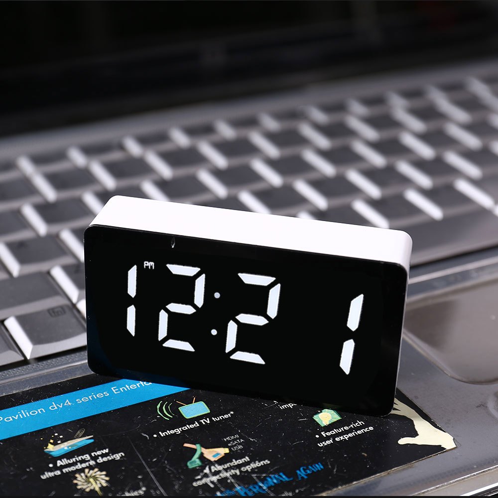 LED Electronic Watch Mirror Al - огляд і ціна Electronic Gadgets For Home